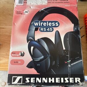 Sennheiser Black Wireless Audio Transmitter
